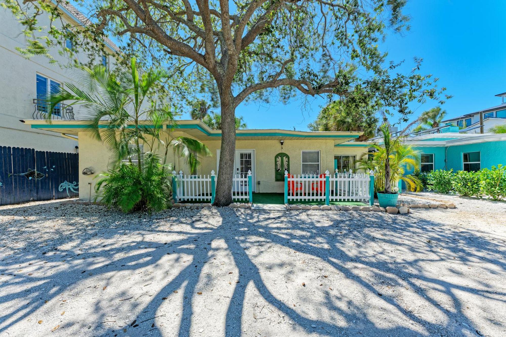 The Ringling Beach House Сиеста Кий Екстериор снимка